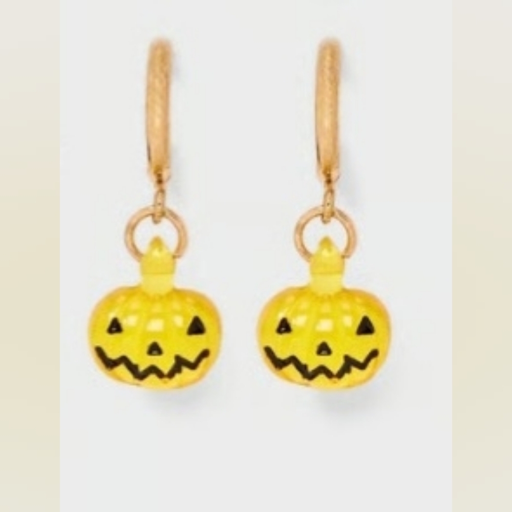 Hey Boo Clear Acrylic Orange Pumpkin Earrings